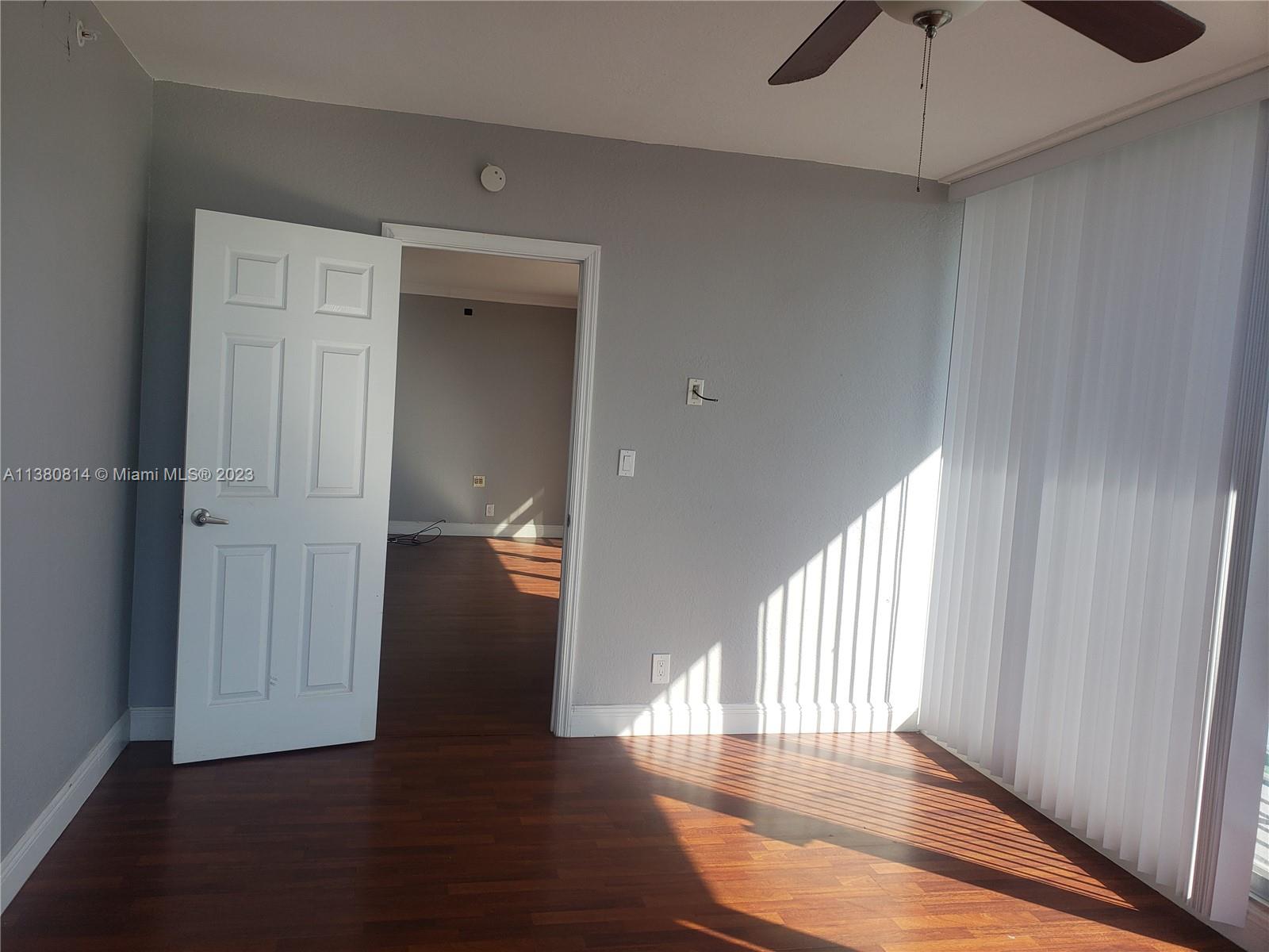 1720 Harrison St 12d Property Photo 13
