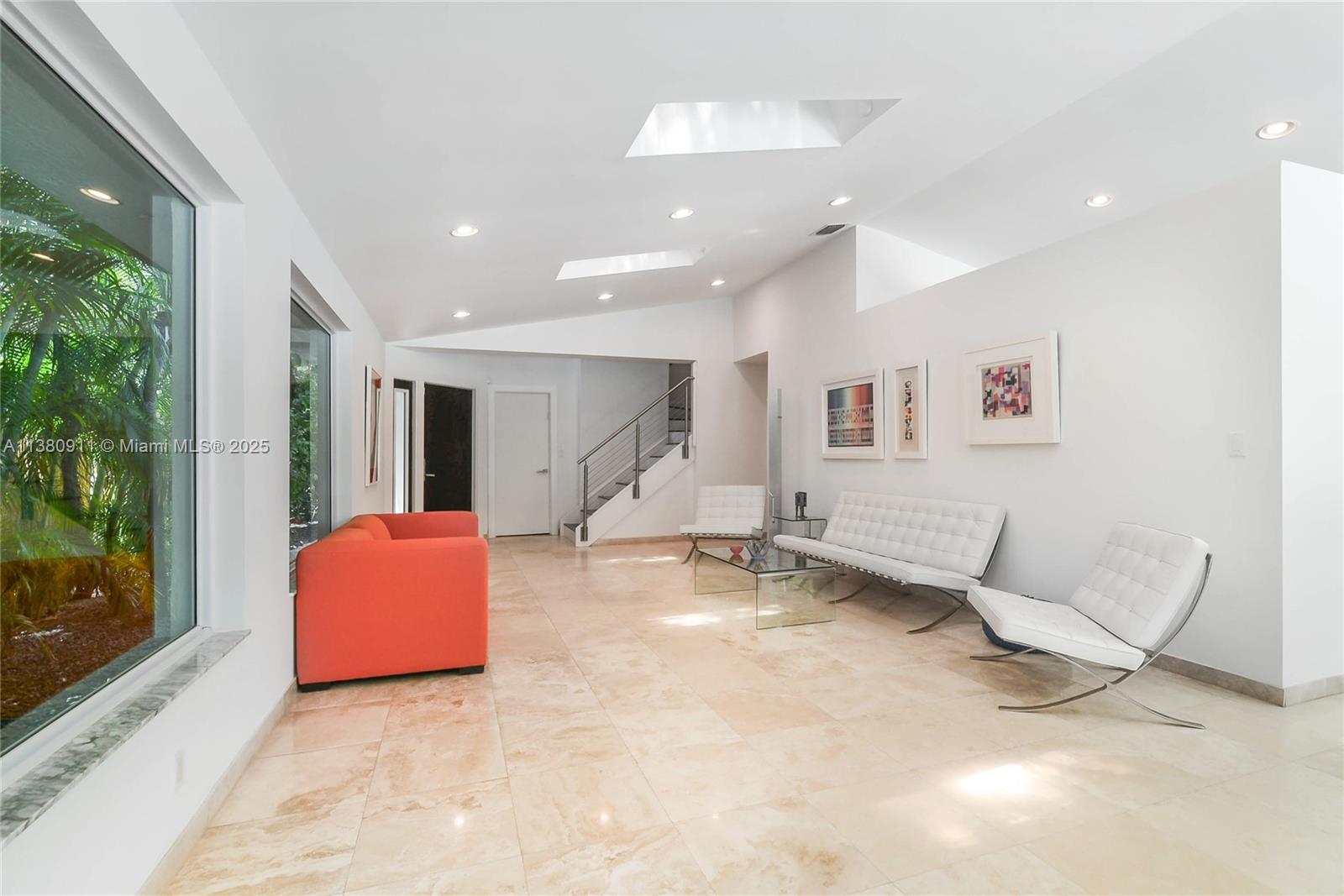147 Golden Beach Dr Property Photo 12
