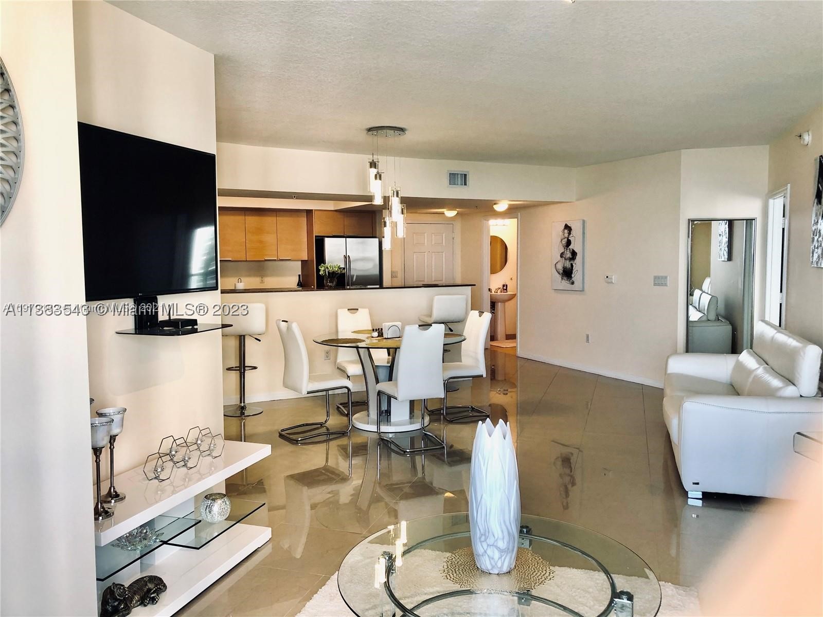 16699 Collins Ave 1705 Property Photo 7
