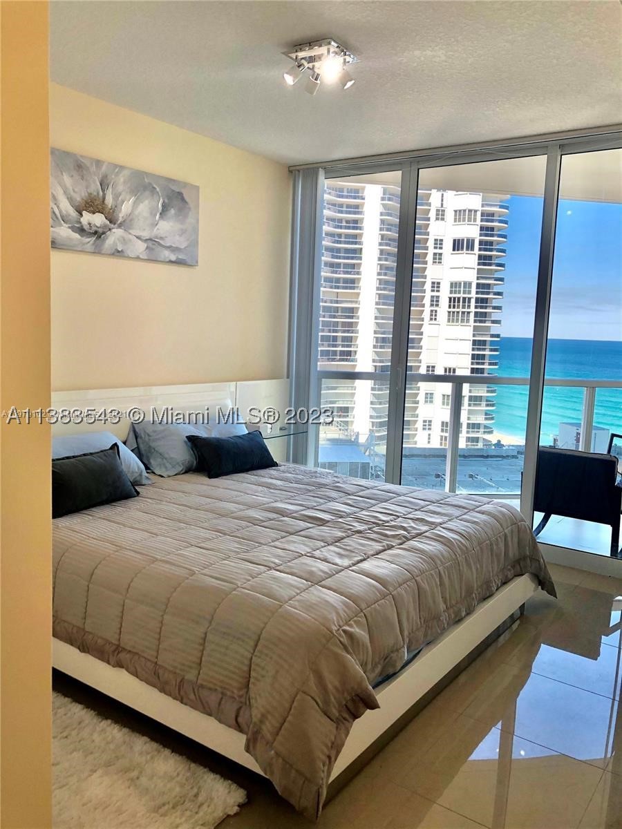 16699 Collins Ave 1705 Property Photo 17
