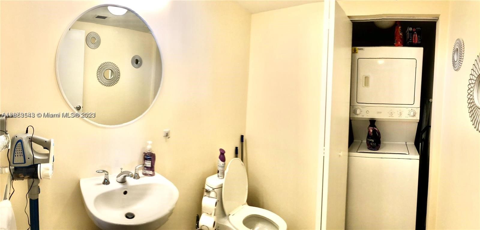 16699 Collins Ave 1705 Property Photo 30