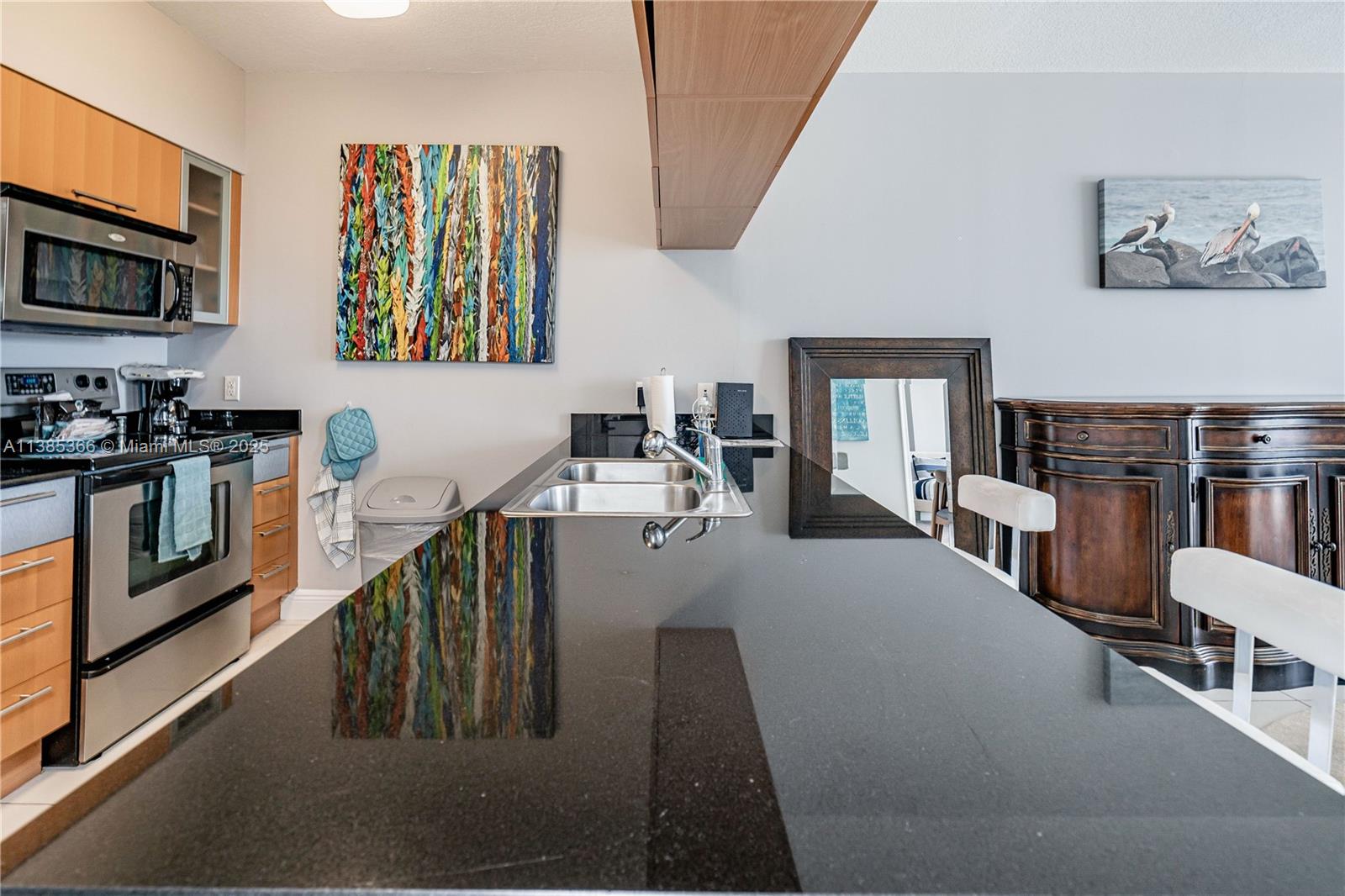 1750 N Bayshore Dr 3410 Property Photo 13