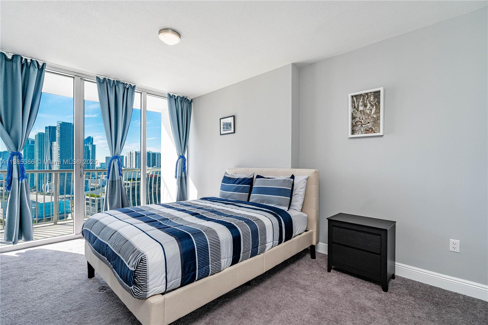 1750 N Bayshore Dr 3410 Property Photo 15