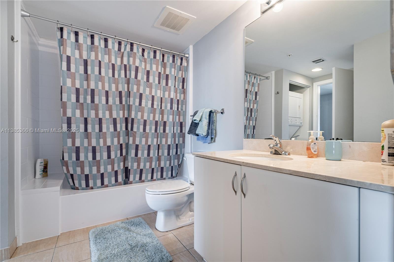 1750 N Bayshore Dr 3410 Property Photo 21