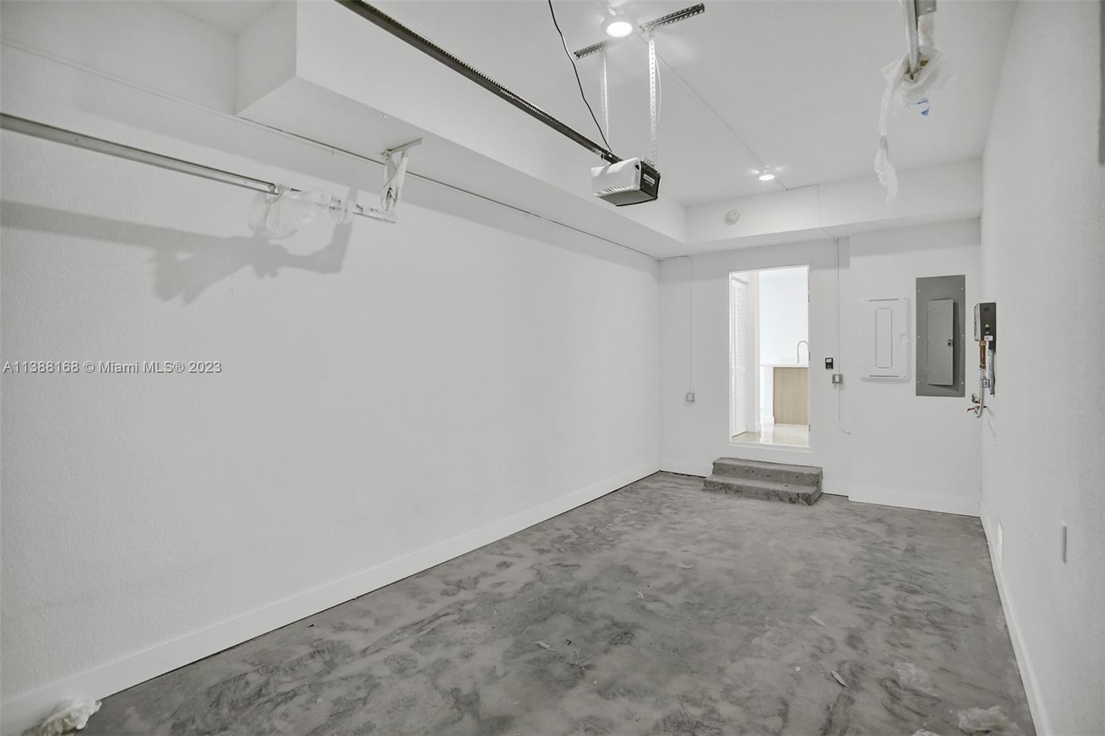 1135 Nw 1 Street 1135 Property Photo 16