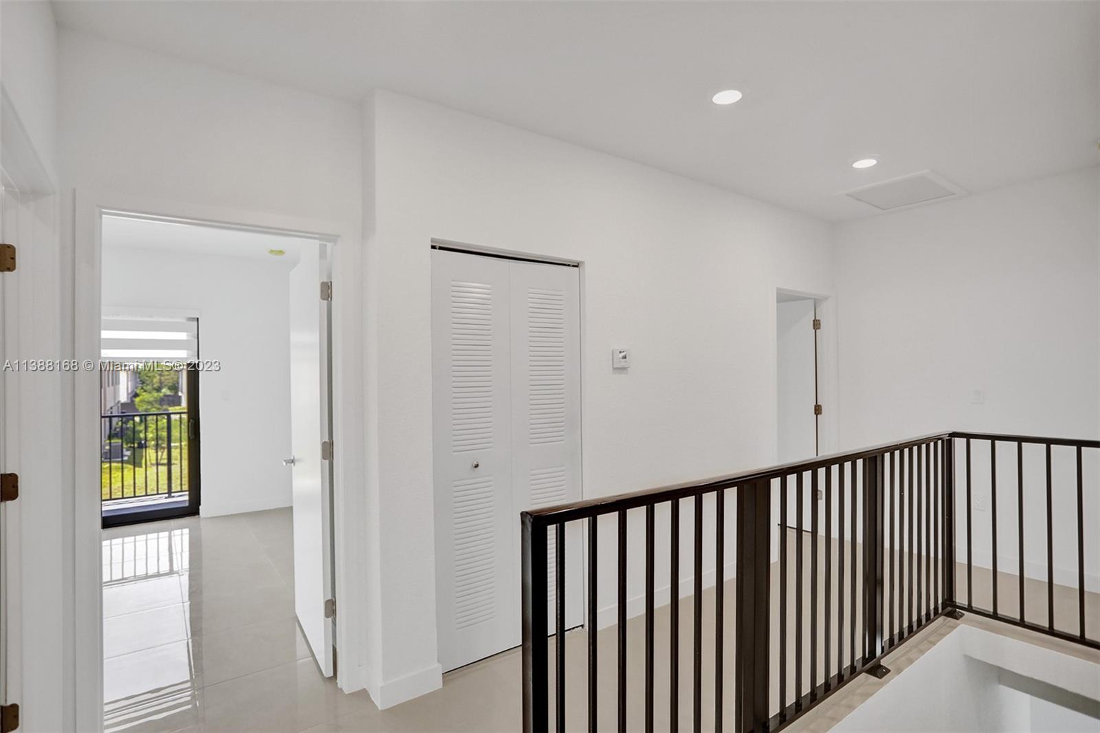 1135 Nw 1 Street 1135 Property Photo 23