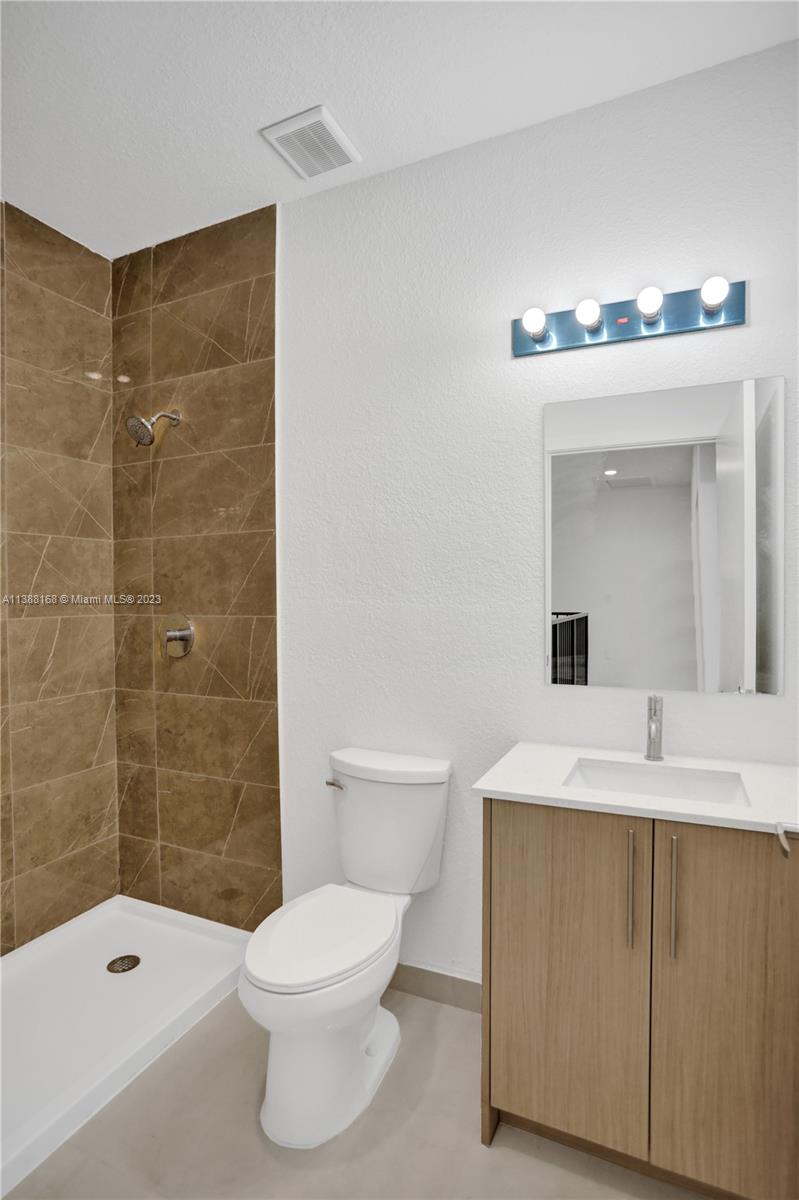 1135 Nw 1 Street 1135 Property Photo 32