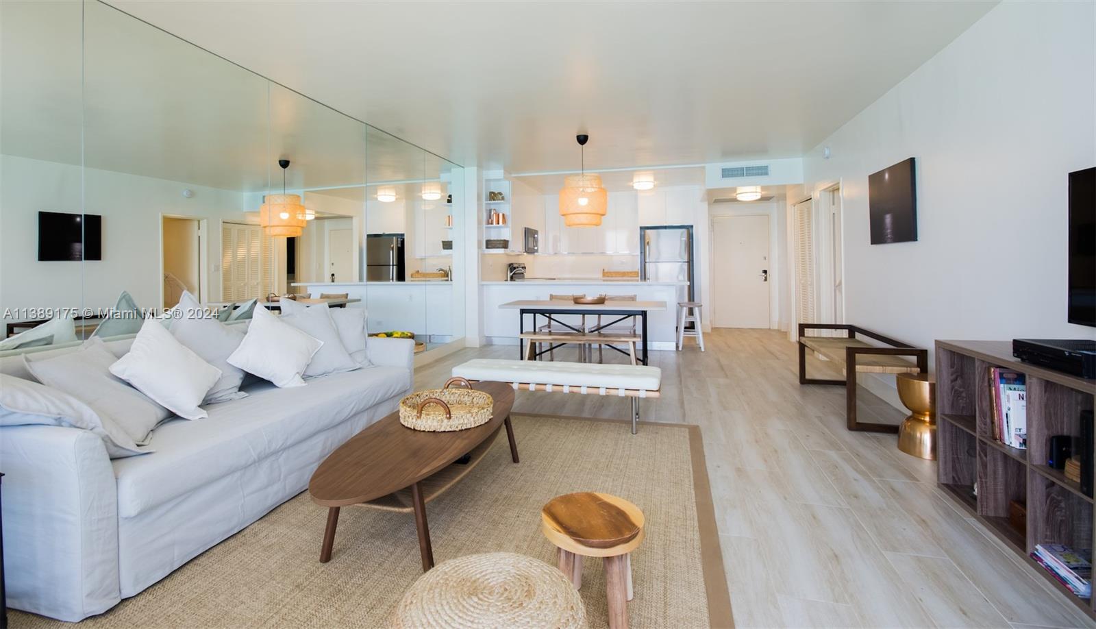 5601 Collins Ave 1204 Property Photo 5