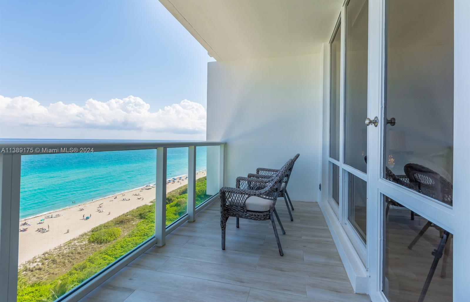 5601 Collins Ave 1204 Property Photo 6