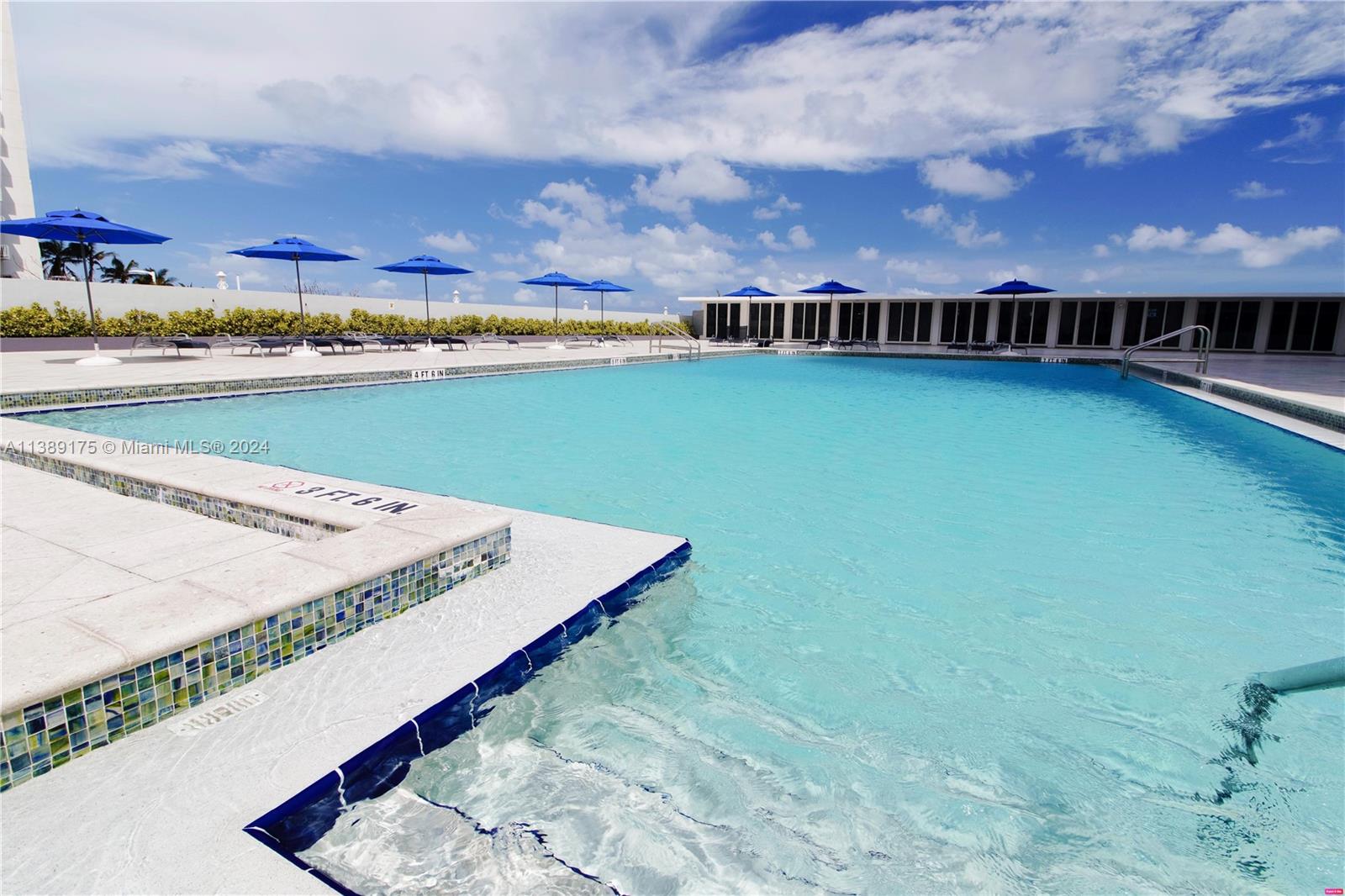 5601 Collins Ave 1204 Property Photo 25