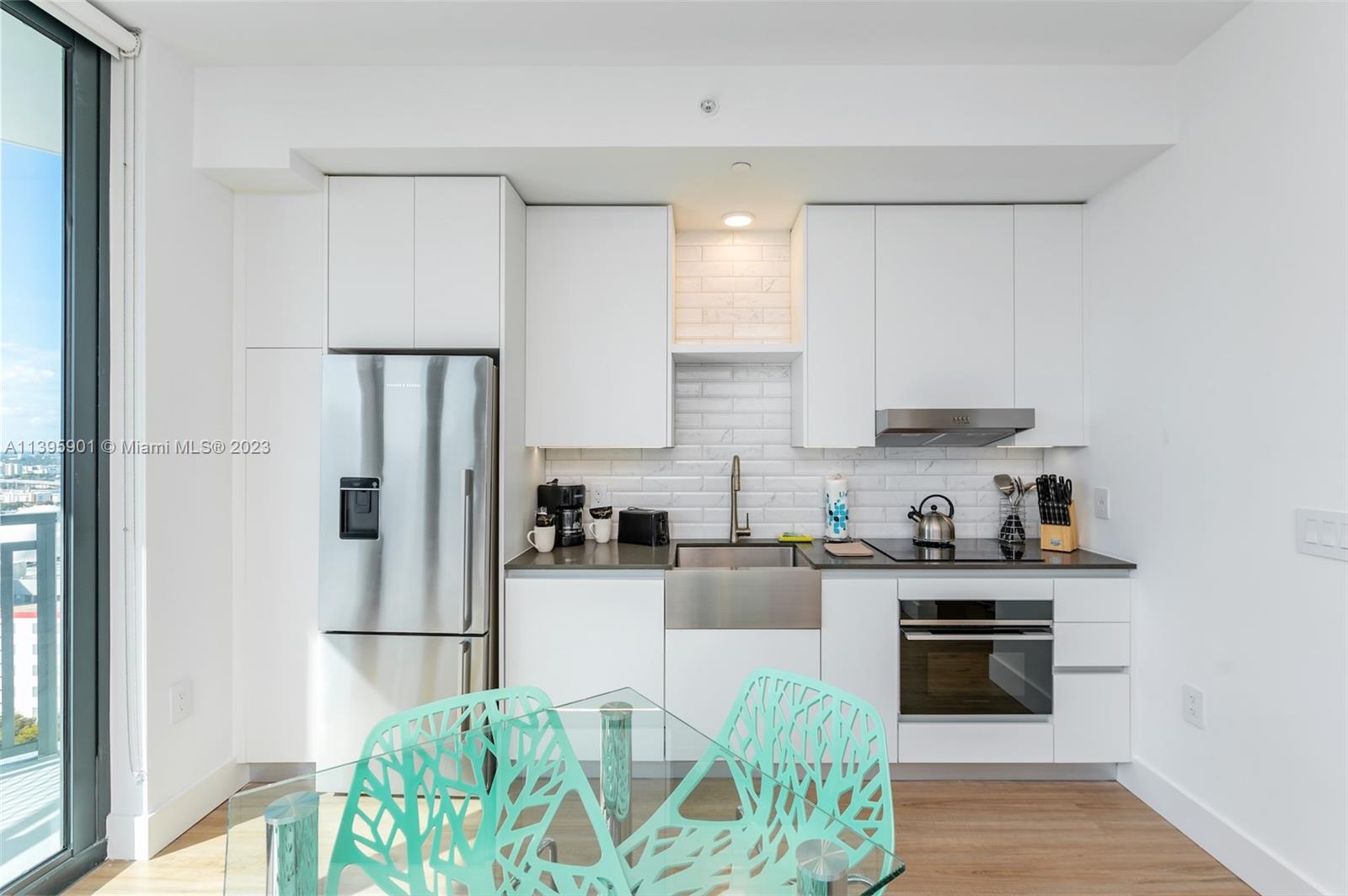 650 Ne 2nd Ave Studio Property Photo 7