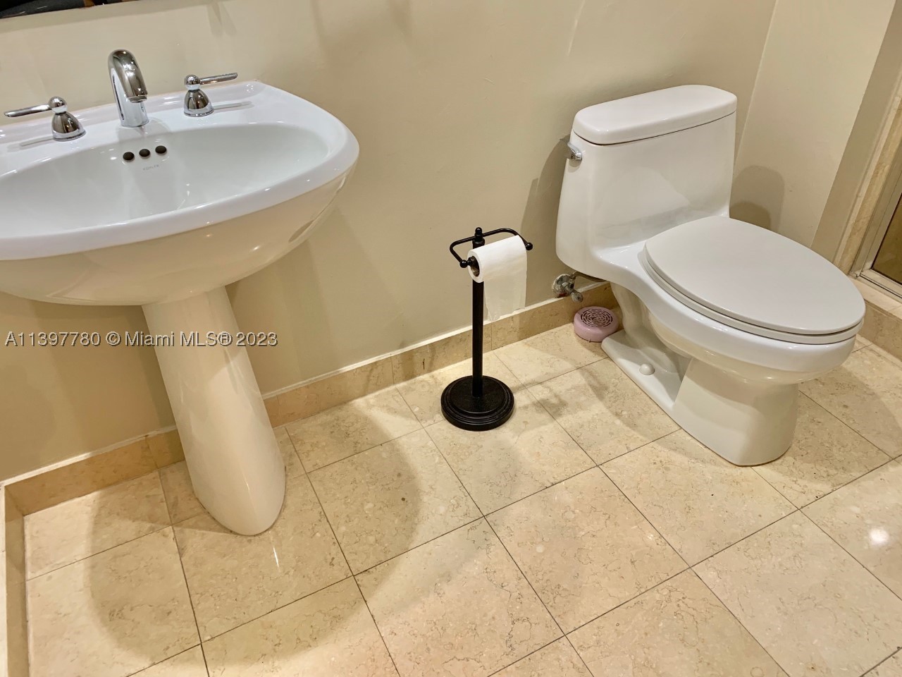 1830 S Ocean Dr 1610 Property Photo 26