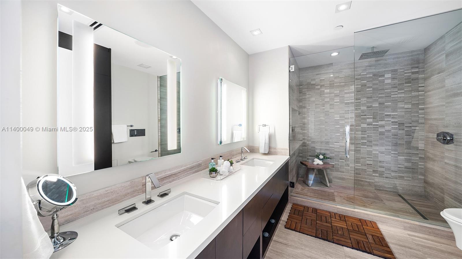 A11400049 Property Photo 10
