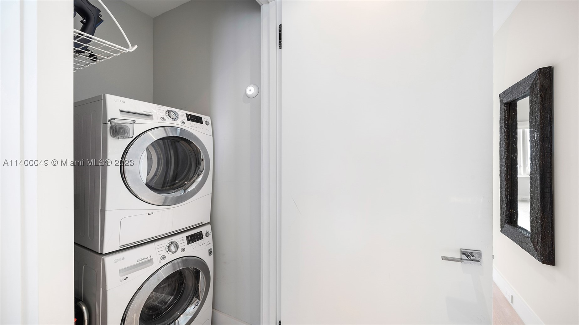 A11400049 Property Photo 44