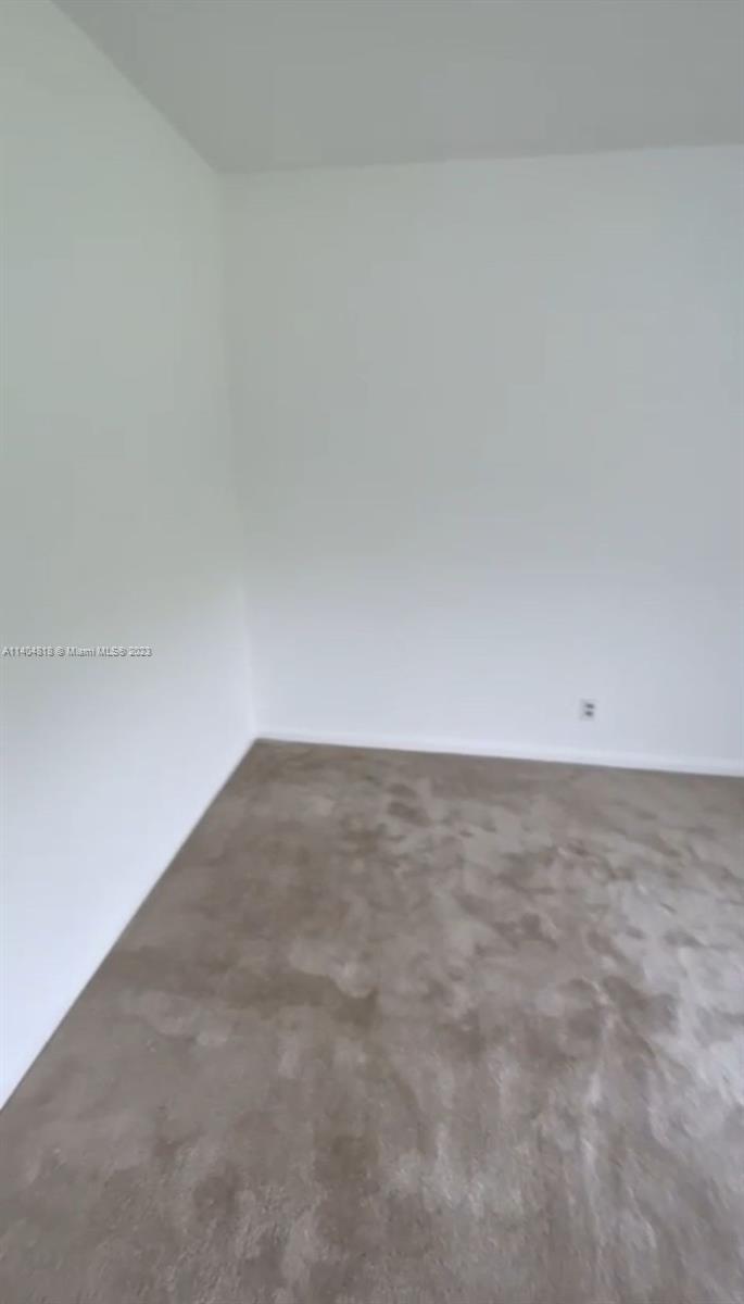 78 Kingswood D 78 Property Photo 6