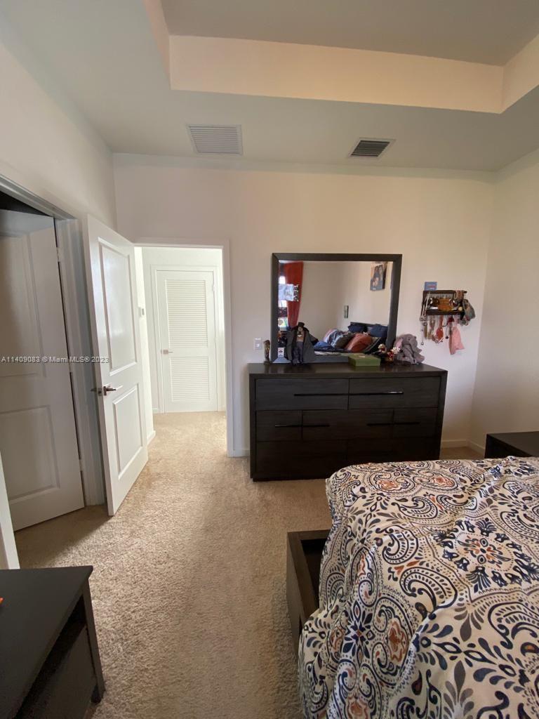 1733 Se 8th Pl Property Photo 21