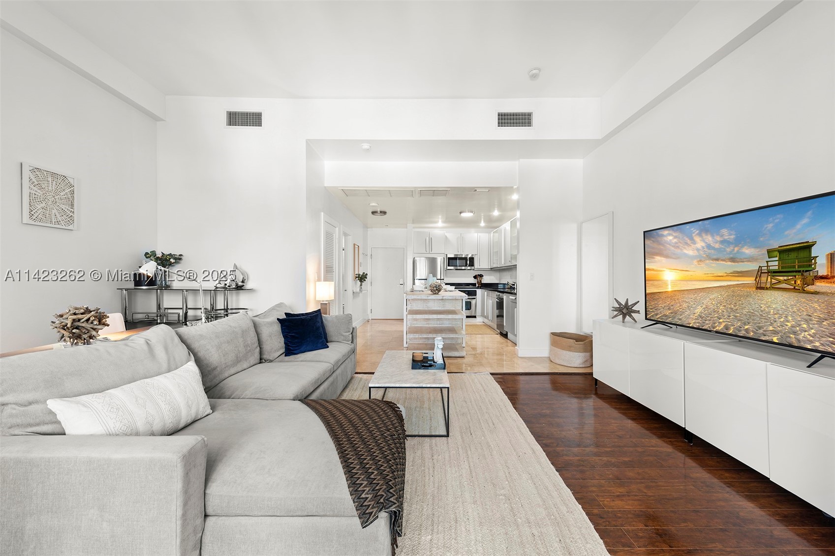 A11423262 Property Photo 17