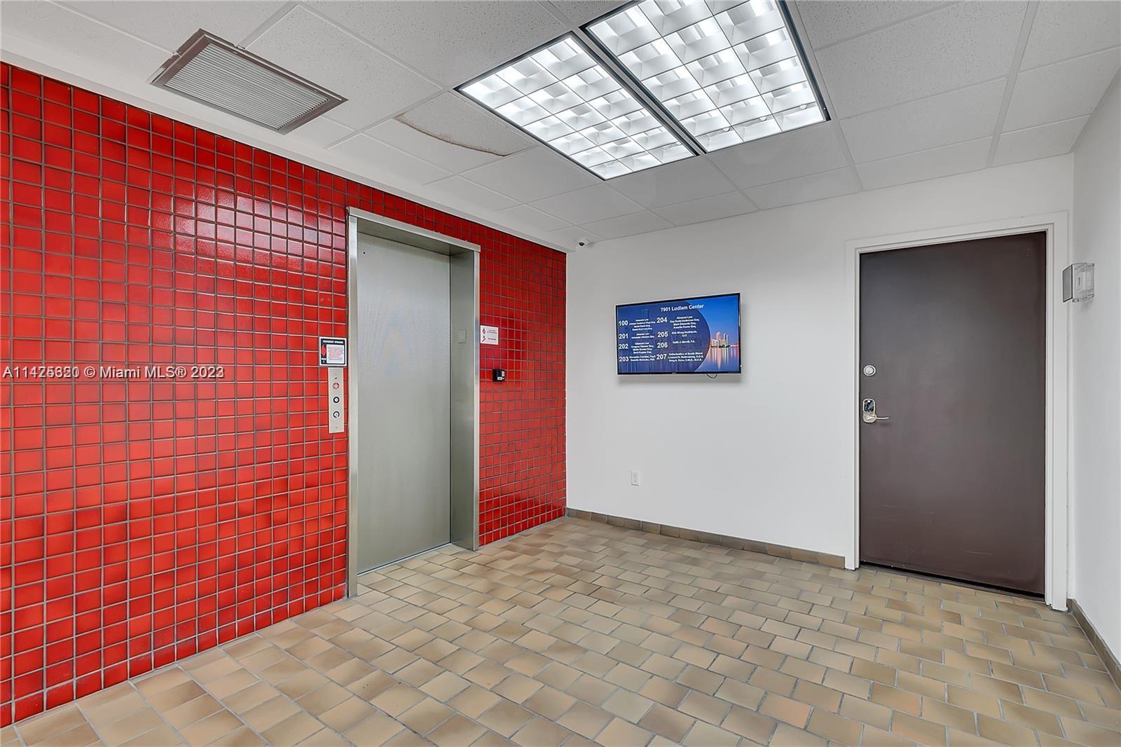 7901 Sw 67th Ave 202 Property Photo 4