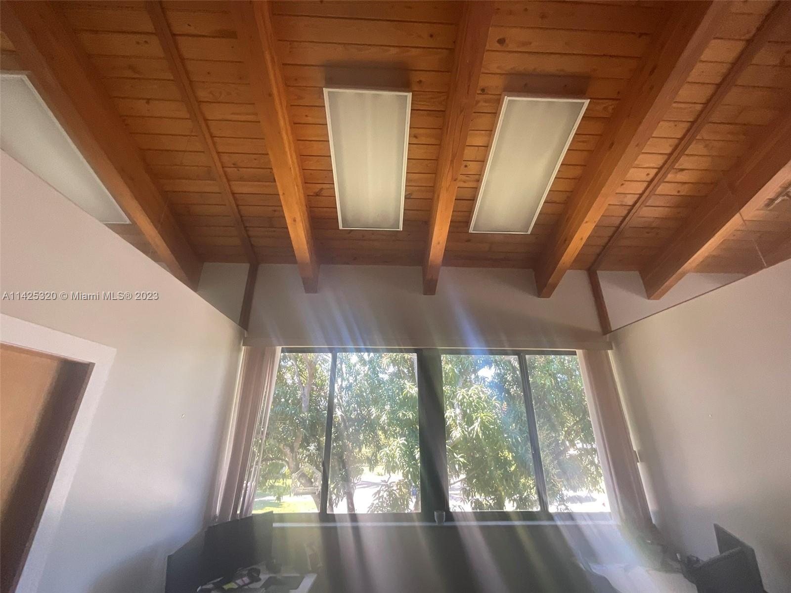 7901 Sw 67th Ave 202 Property Photo 6