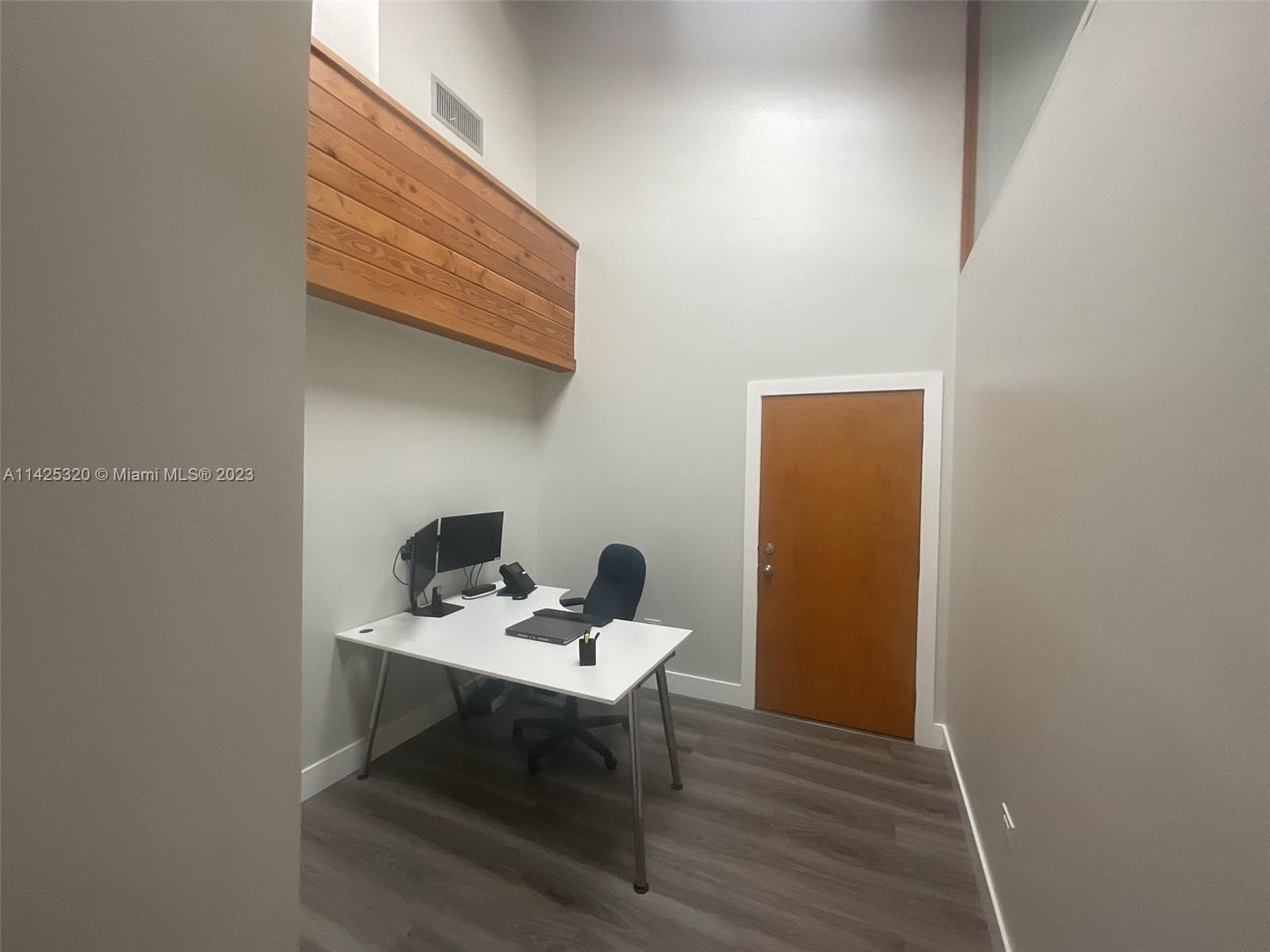 7901 Sw 67th Ave 202 Property Photo 10