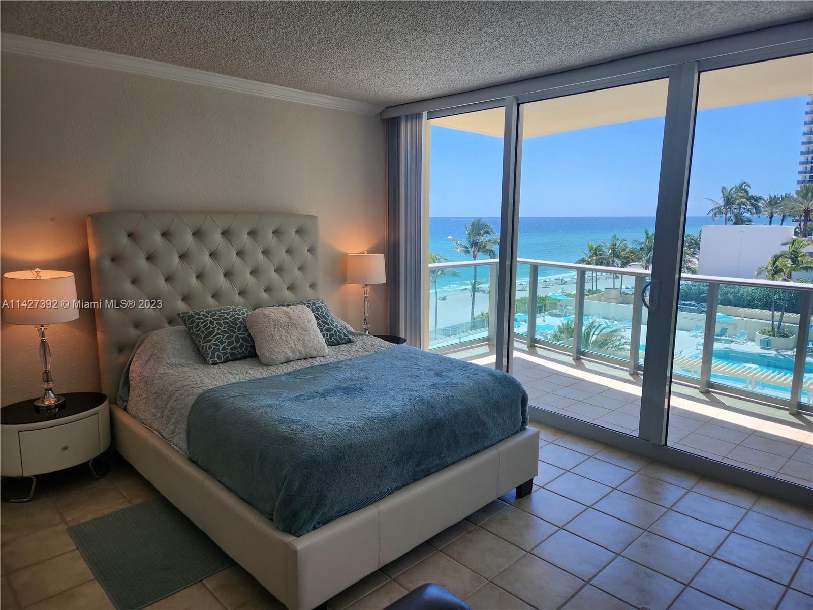 2501 S Ocean Dr 512 Property Photo 16