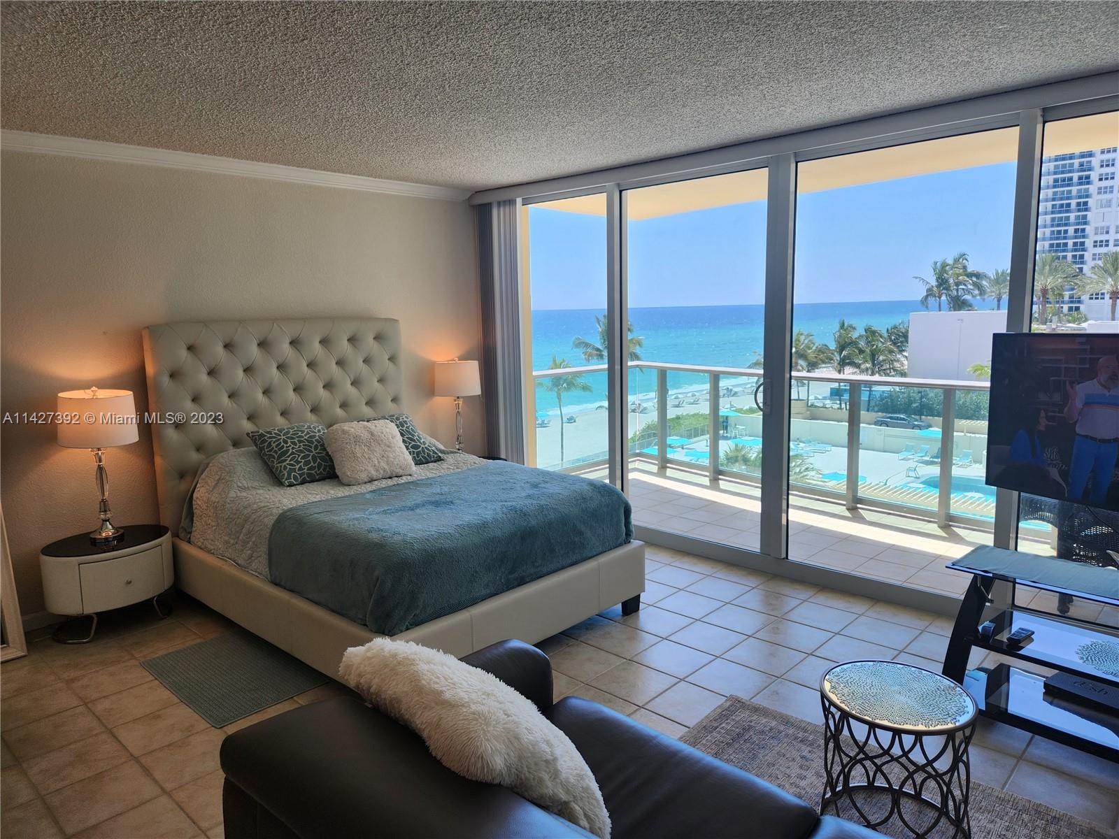 2501 S Ocean Dr 512 Property Photo 25