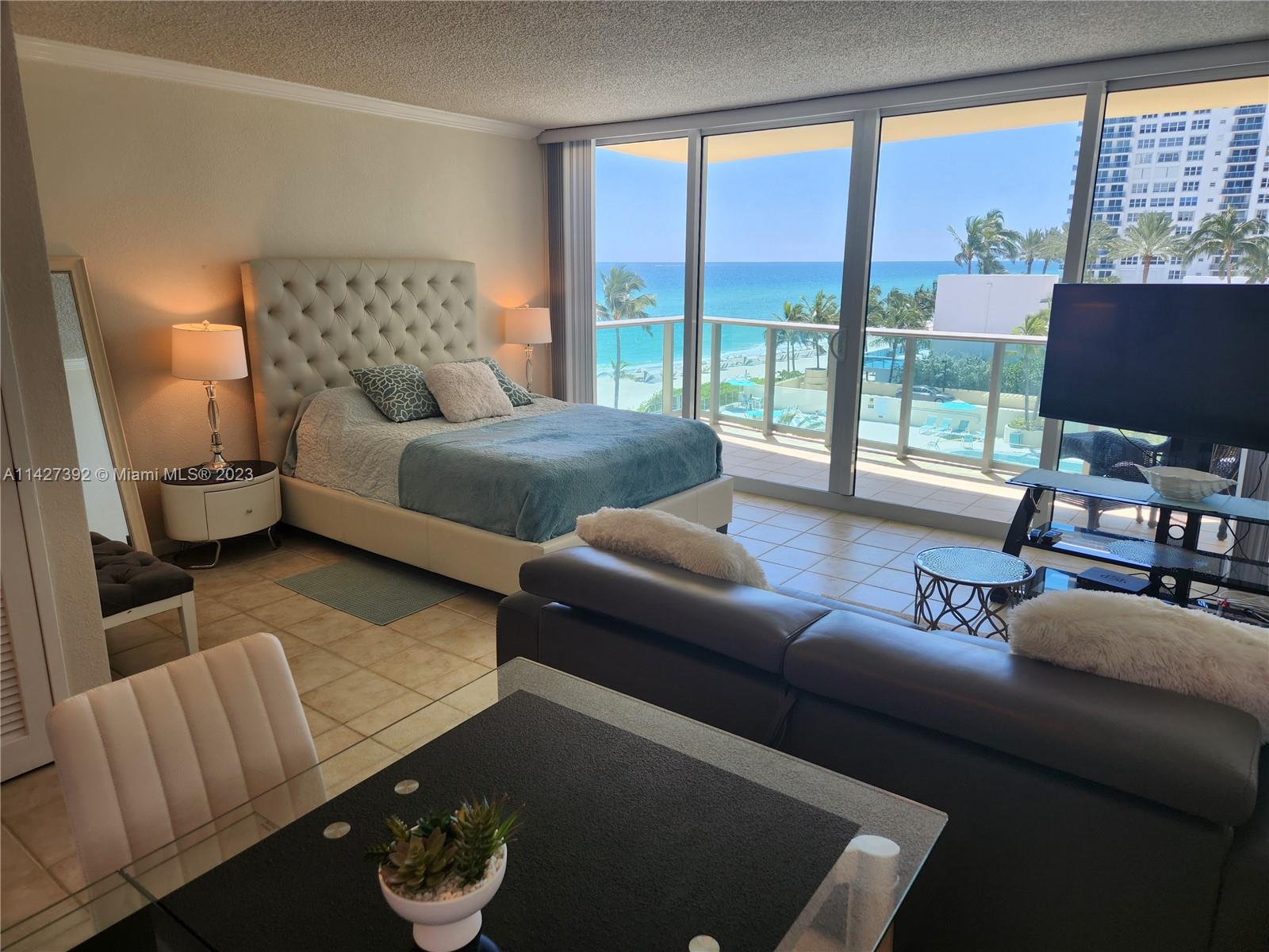 2501 S Ocean Dr 512 Property Photo 32
