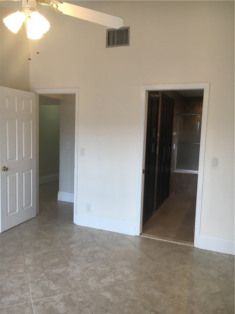 2533 Fillmore St Property Photo 20