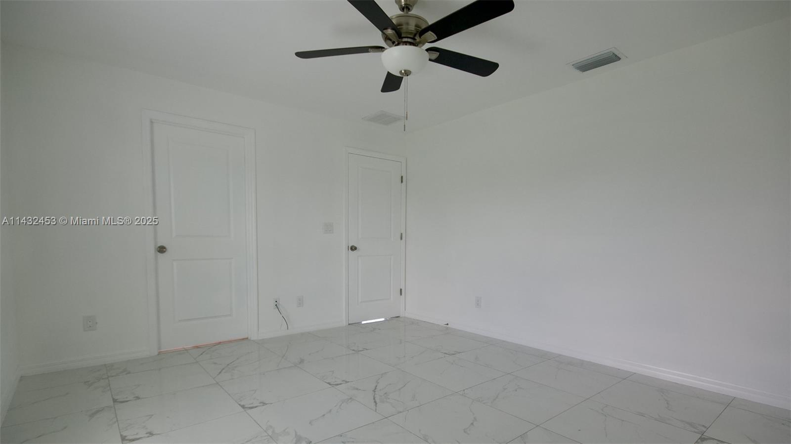 3433 Jeffcott St. Property Photo 22