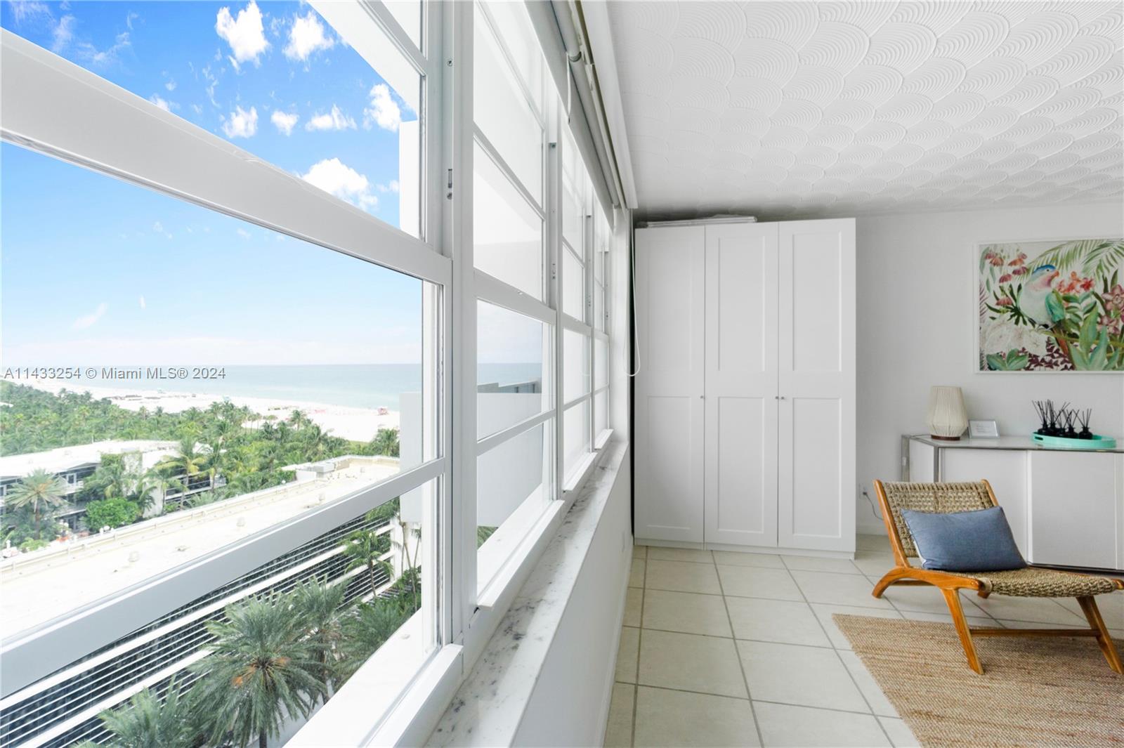 100 Lincoln Rd Property Photo 1