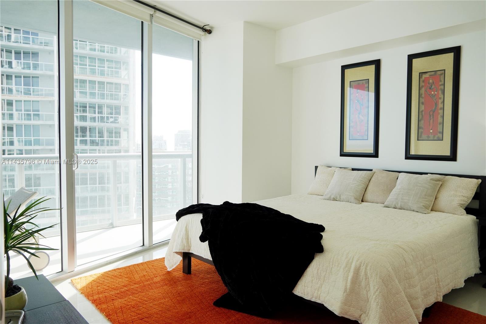 475 Brickell Ave 4409 Property Photo 7