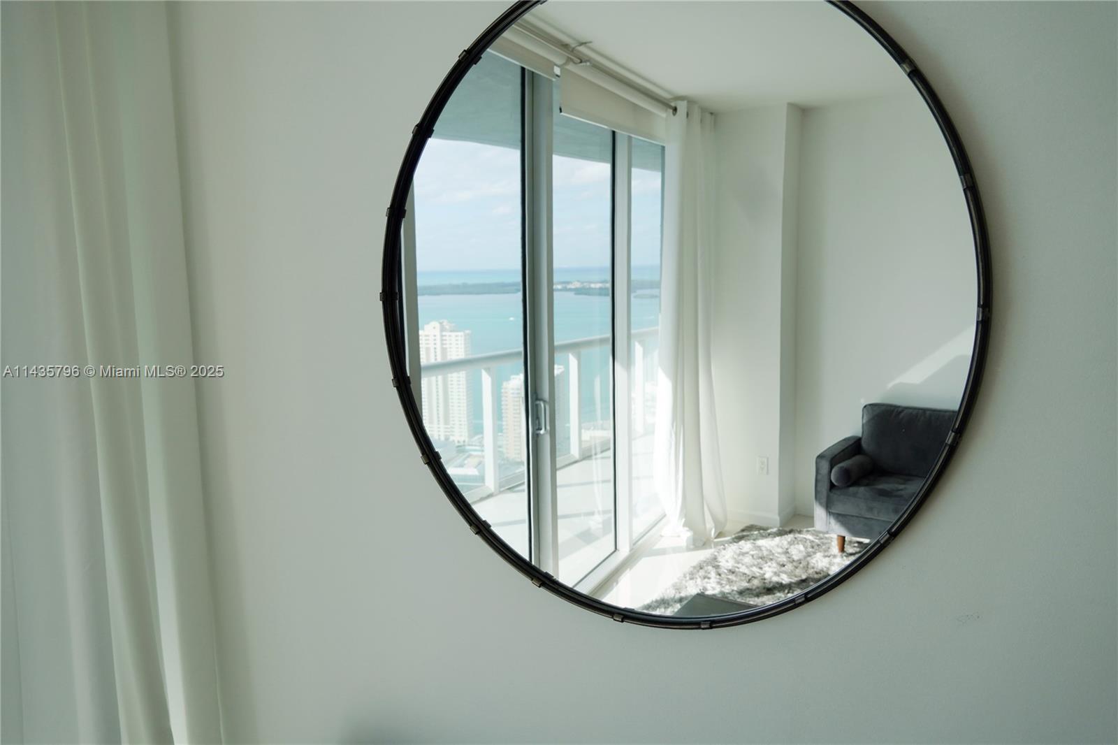 475 Brickell Ave 4409 Property Photo 11
