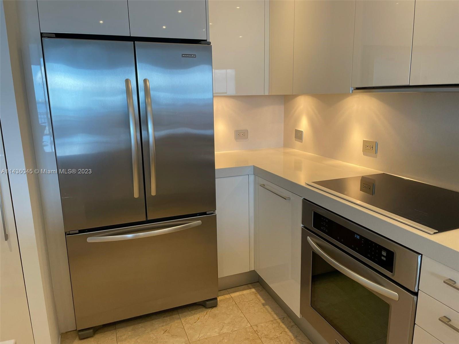 801 Brickell Key Blvd 3309 Property Photo 7