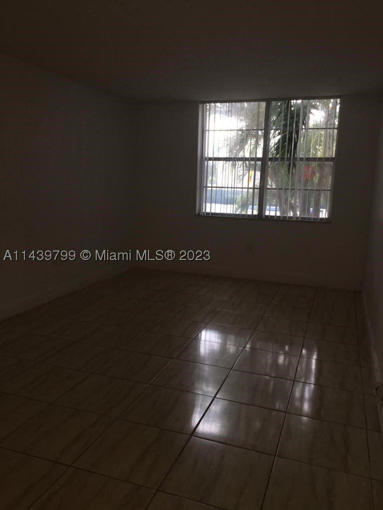 498 Nw 165th St Rd D205 Property Photo 14