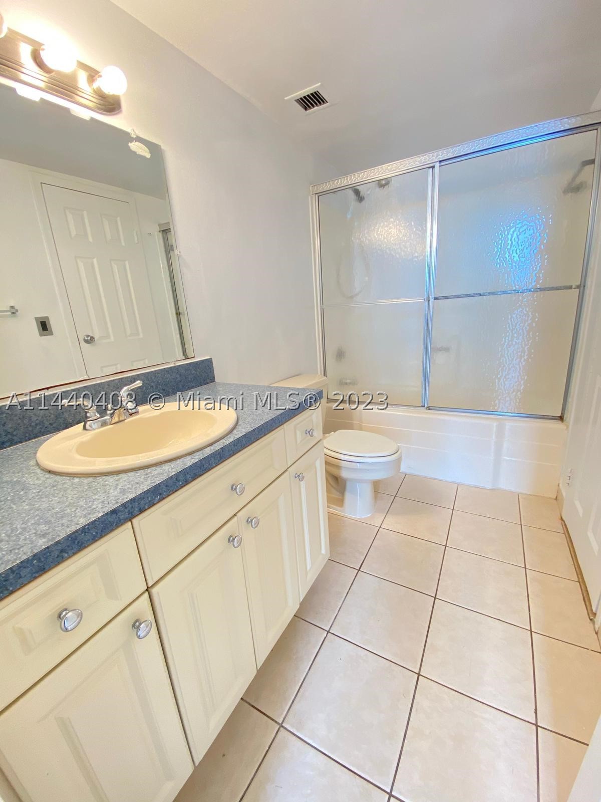 13499 Biscayne Blvd 1408 Property Photo 12