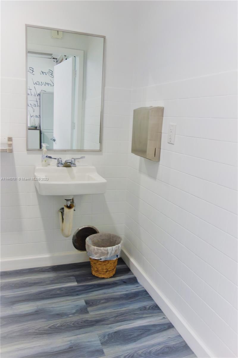 1820 N Corporate Lakes Blvd 106 Property Photo 13
