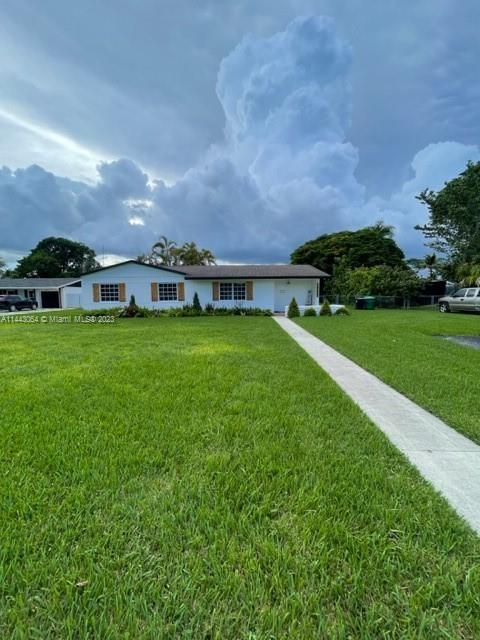 18608 Sw 93rd Pl 93 Property Photo 1