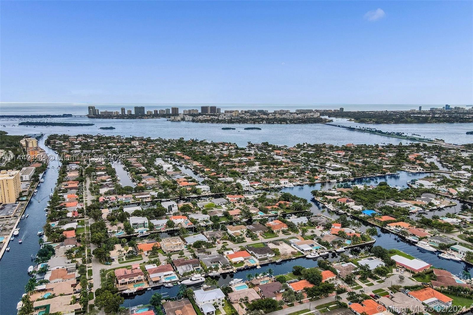 13499 Biscayne Blvd 1513 Property Photo 3