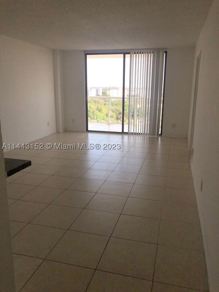 13499 Biscayne Blvd 1513 Property Photo 5