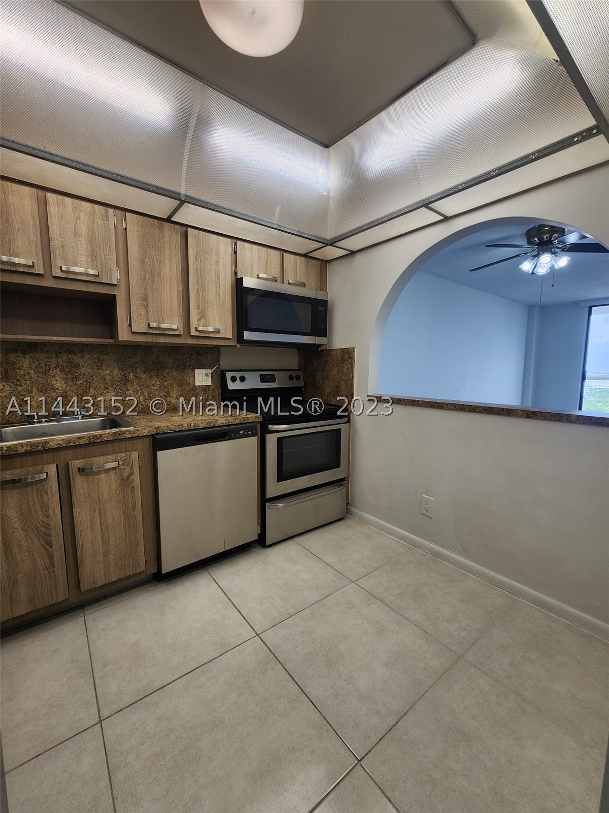13499 Biscayne Blvd 1513 Property Photo 8