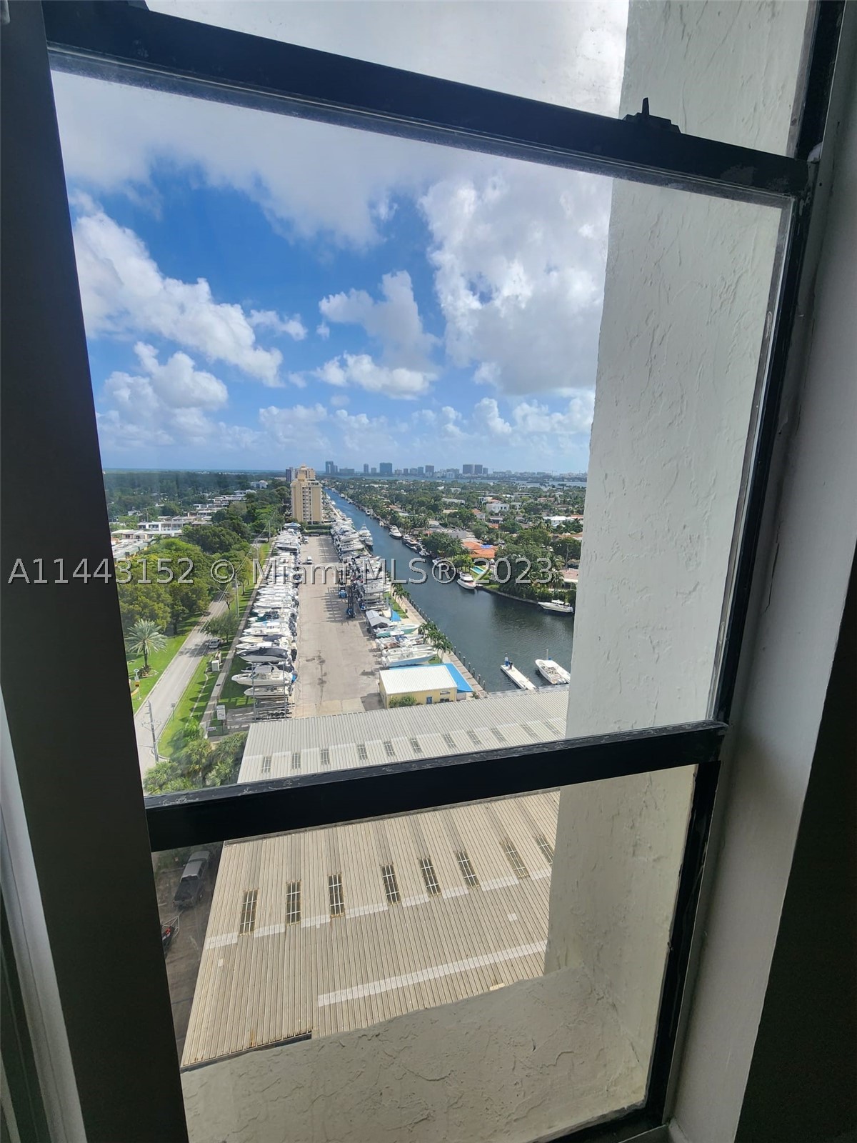 13499 Biscayne Blvd 1513 Property Photo 13
