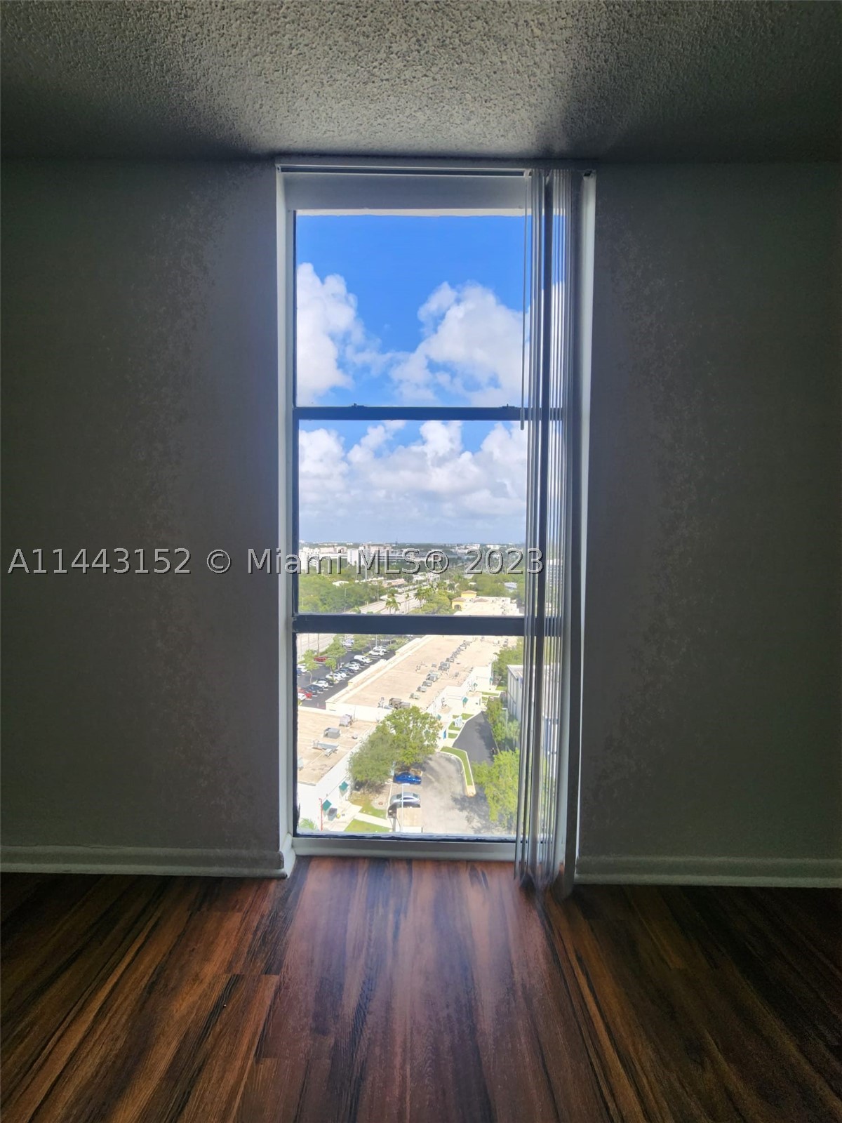13499 Biscayne Blvd 1513 Property Photo 16