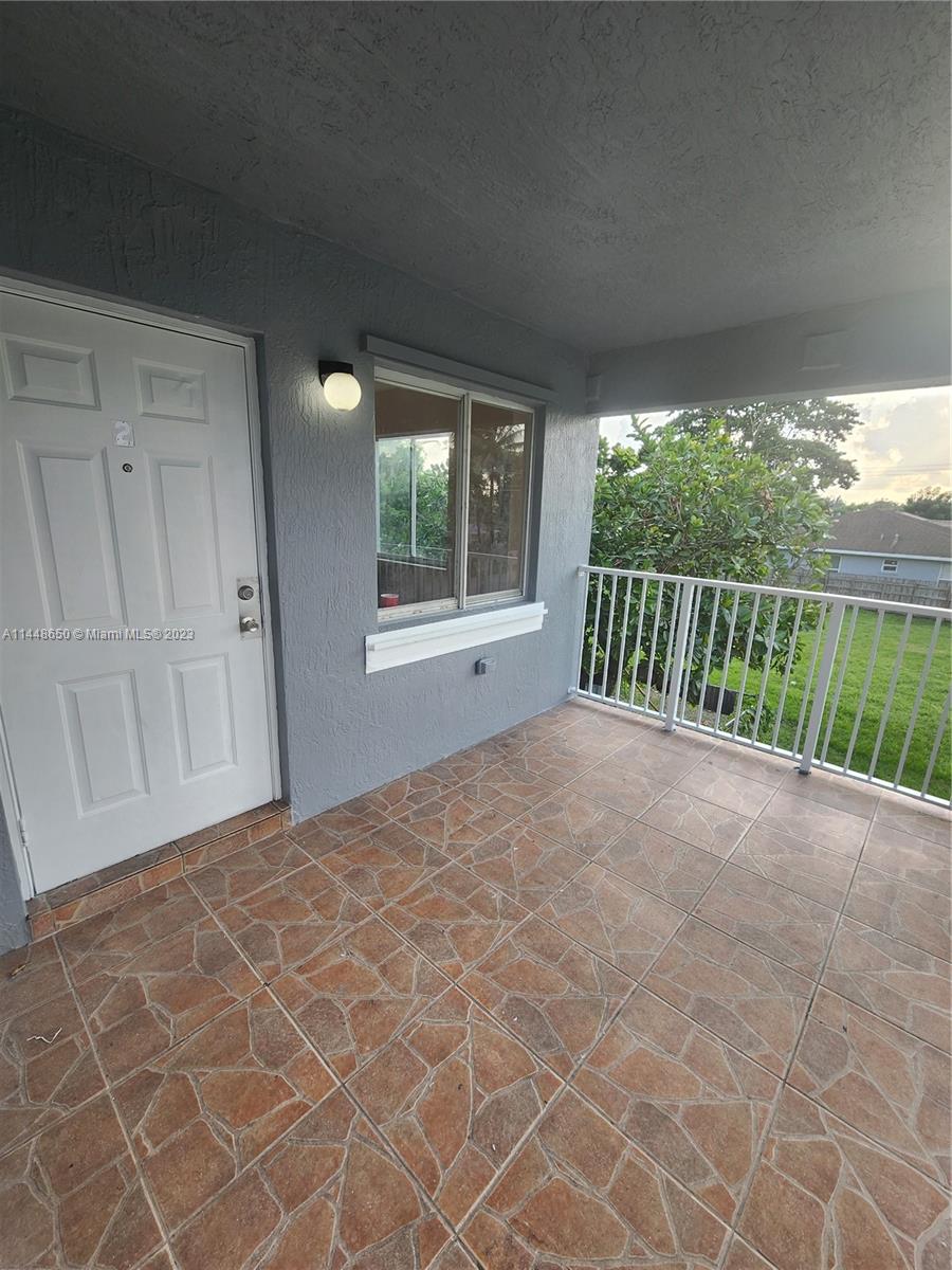 12030 Sw 214th Ter 2 Property Photo 3