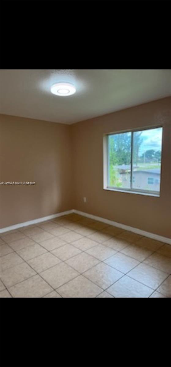 12030 Sw 214th Ter 2 Property Photo 7