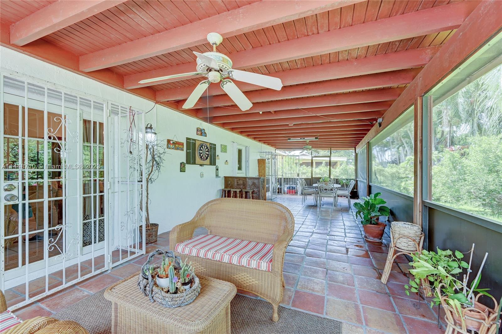 14265 Sw 154th St Property Photo 12