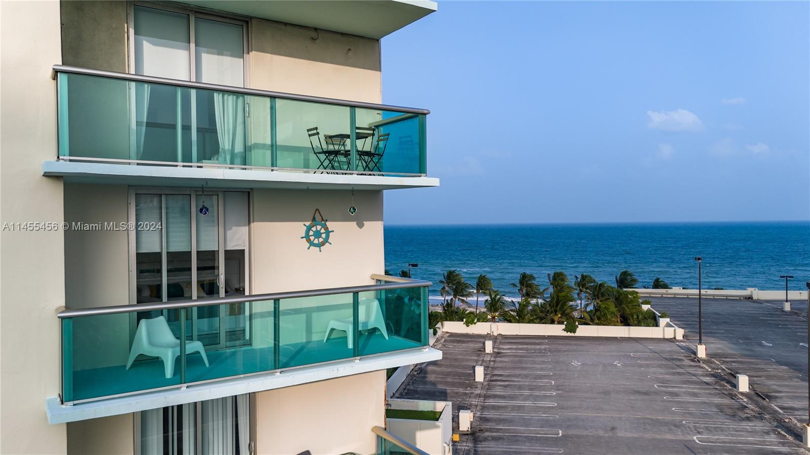 3801 S Ocean Dr 7o Property Photo 6