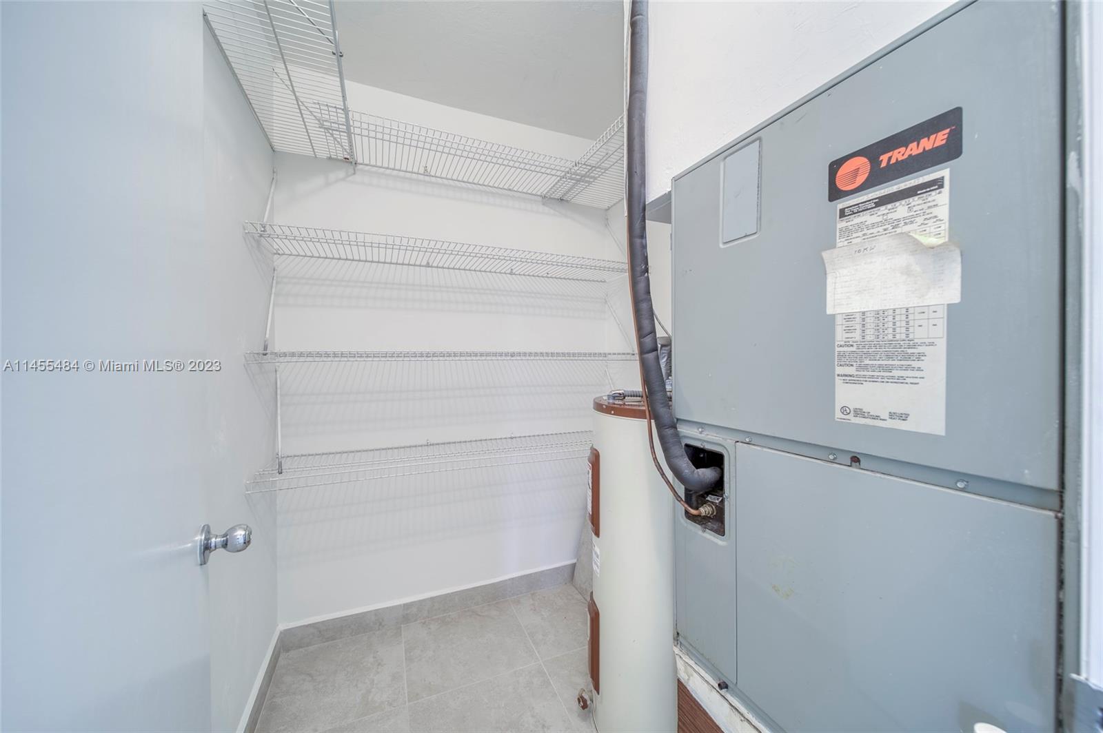 9557 Sw 40th Ter 9557 Property Photo 13