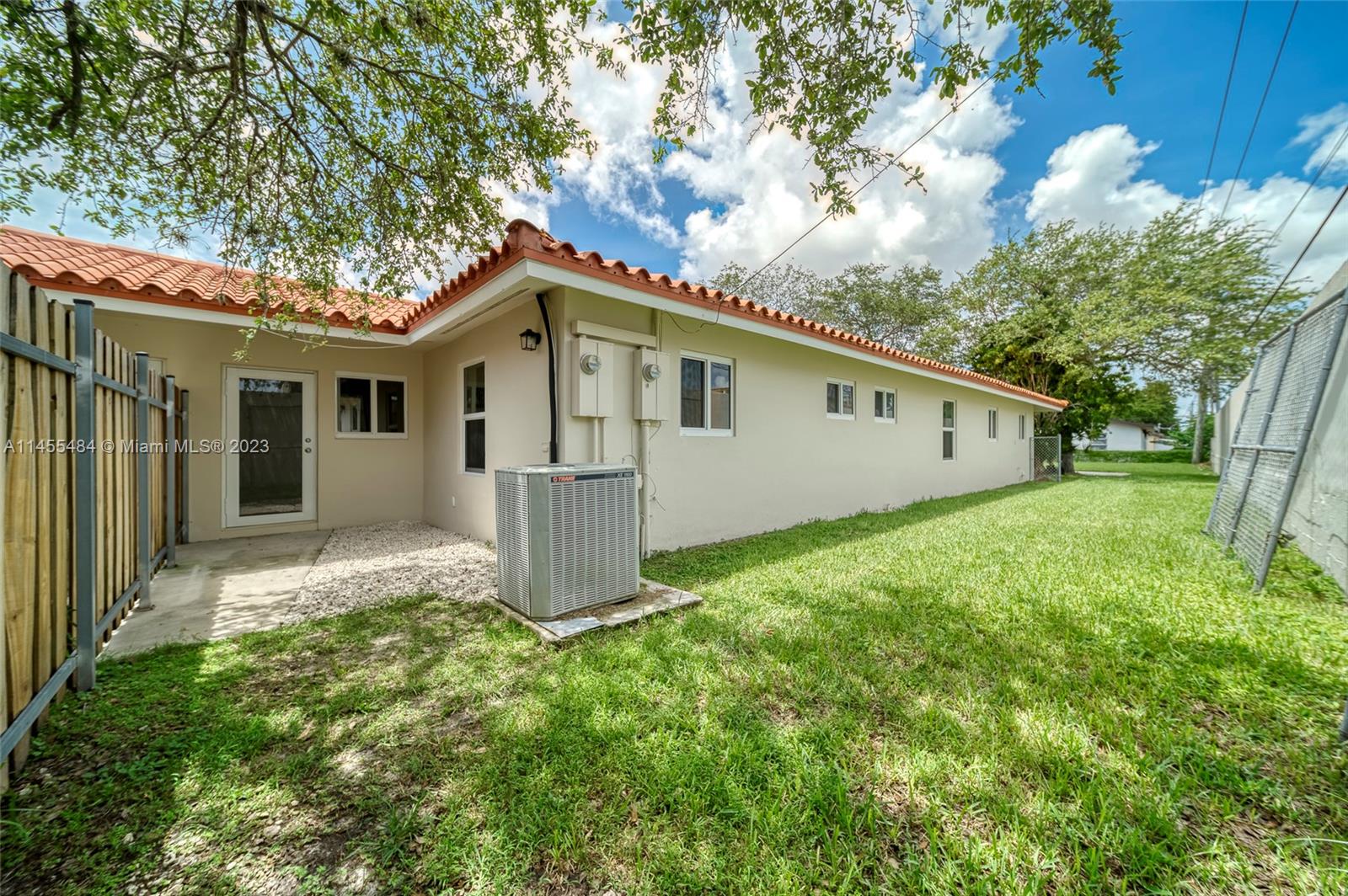 9557 Sw 40th Ter 9557 Property Photo 22