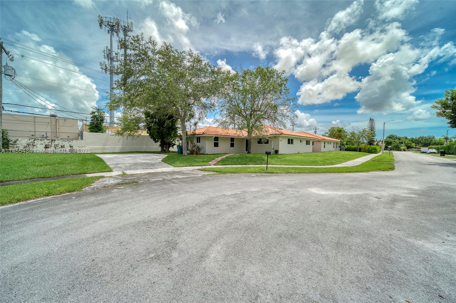 9557 Sw 40th Ter 9557 Property Photo 24