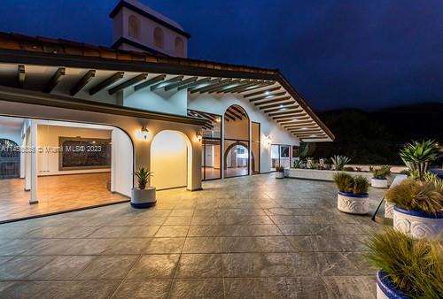 800 S Del Cementerio Property Photo 25